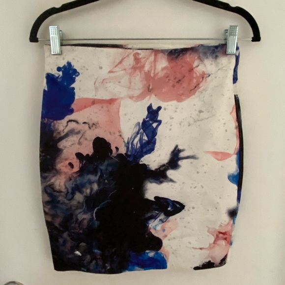 Zara mini skirt, elastic waist, size M - Picture 4 of 4